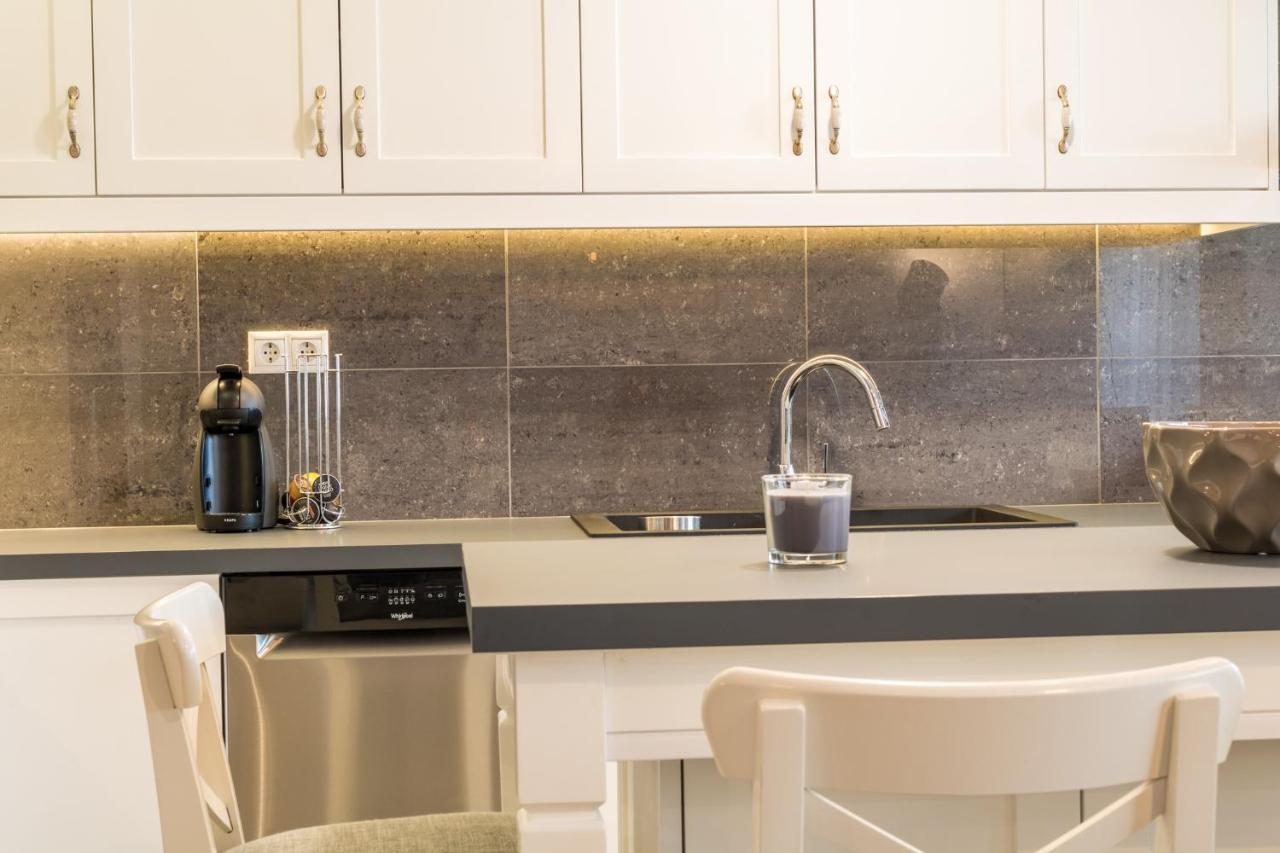 Comfortable And Spacious 2 Bdr Apt Atenas Exterior foto
